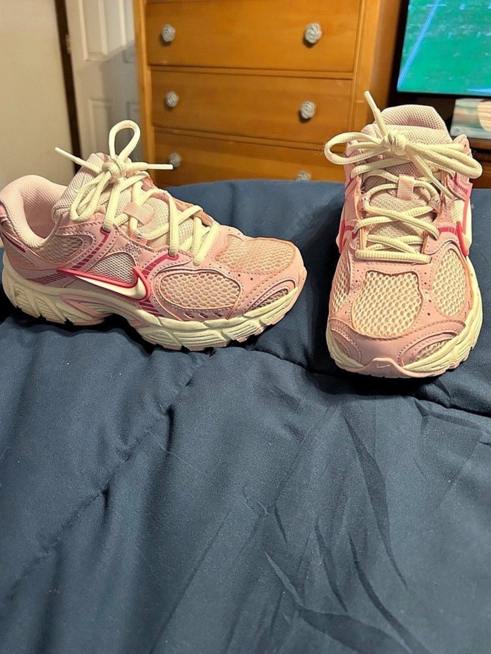 Nike Initiator Athletic Shoes Pink & White US 6.5